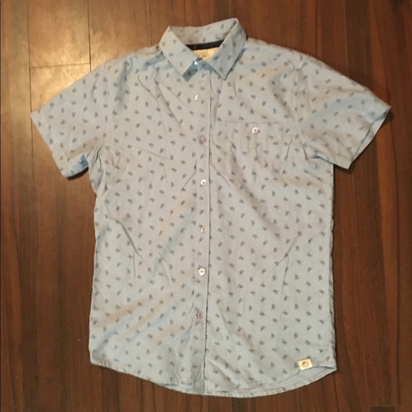 Free Planet Men’s Button Up - Picture 1 of 4